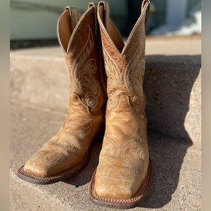 Women’s Boots